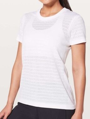 Lululemon Breeze By Short Sleeve *Squad Sz 8